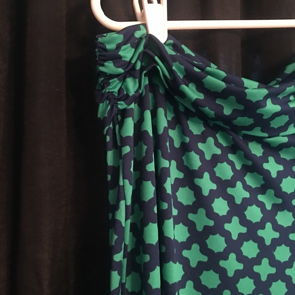 Mud Pie stretchy pants in navy with green - Picture 3 of 3